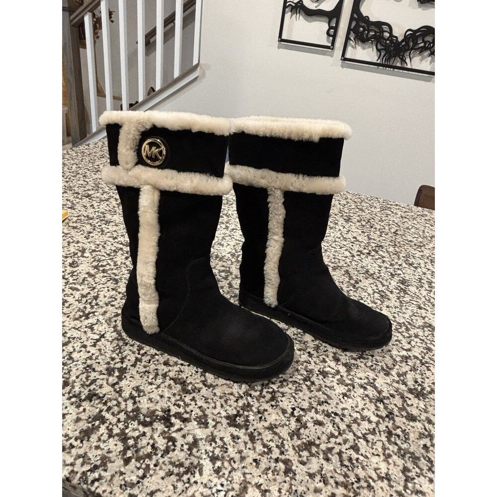 Michael Kors Winter Boots Suede Shearling Sz 8 Black With White Fur Trim - Flaw - Picture 3 of 11